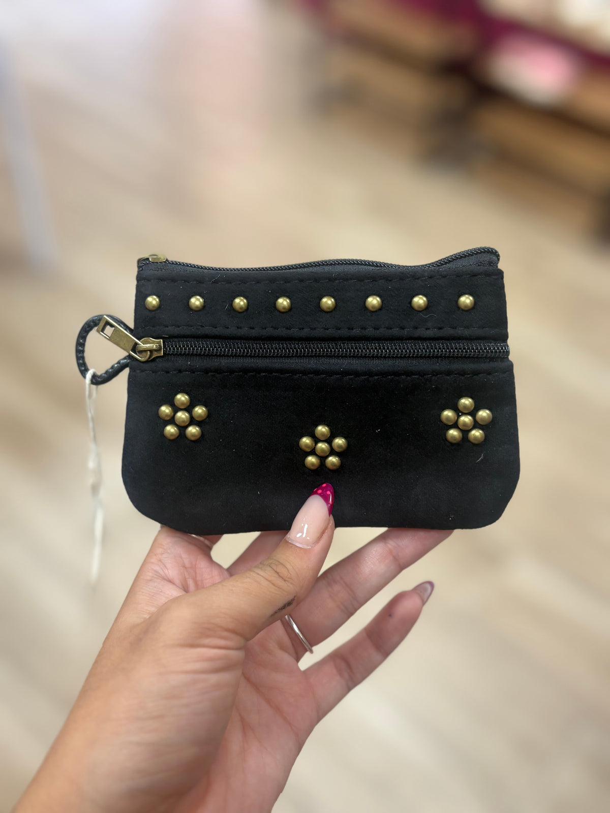 Monedero polipiel y tachuelas 💙